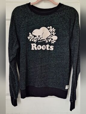 Roots Beaver Logo Sweatshirt Large Crewneck Pullover NWOT